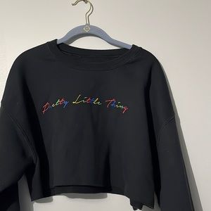 Prettylittlething Crop Top